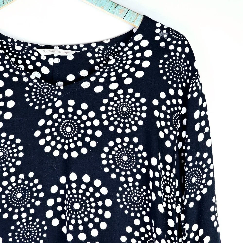 Soft Surroundings Batik Polka Dot Asymmetrical Pockets Tunic Top, Sz L - Picture 3 of 8